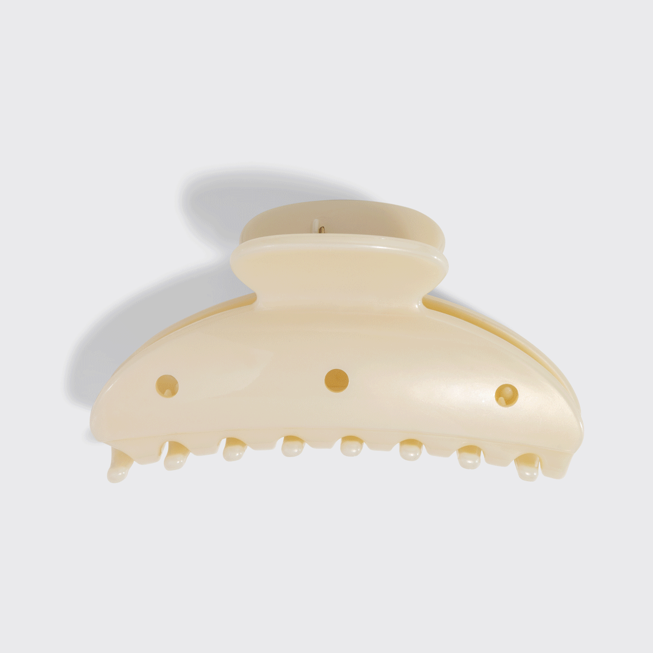 KitschPop?? Curved Claw Clip & Charms in Pearlized Cream - Image 3